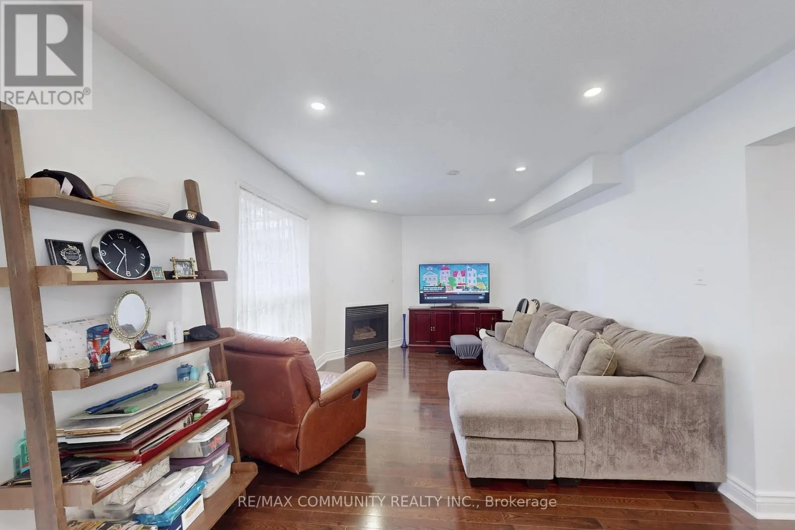 71 HIBBARD DRIVE