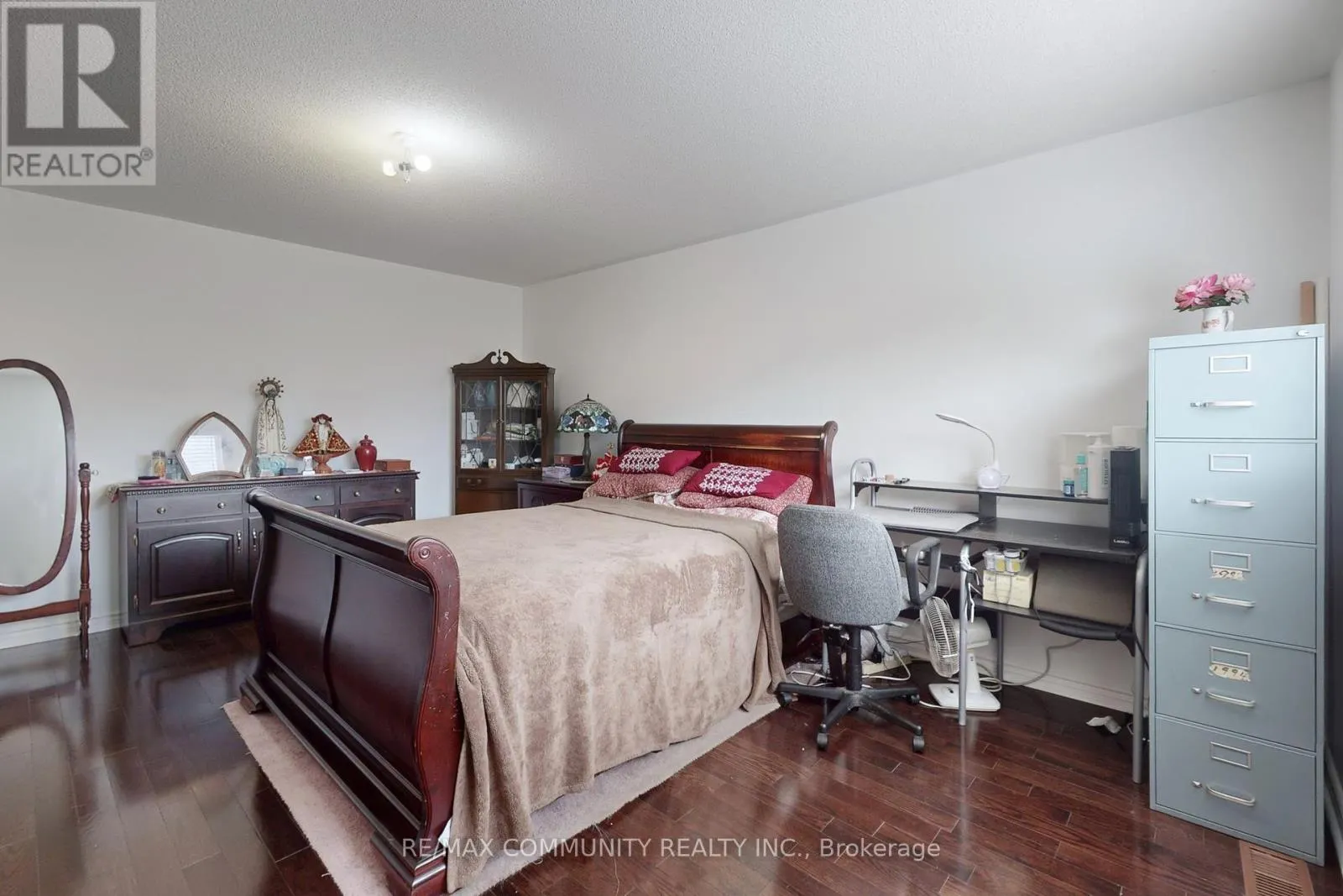 71 HIBBARD DRIVE