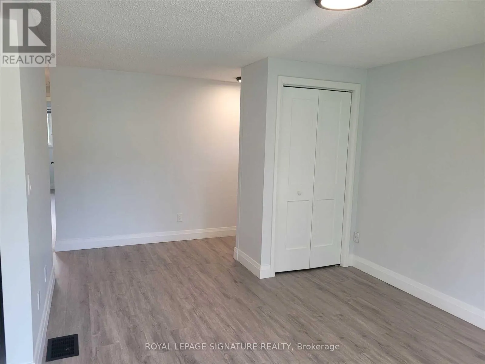MAIN - 726 GRANDVIEW DRIVE