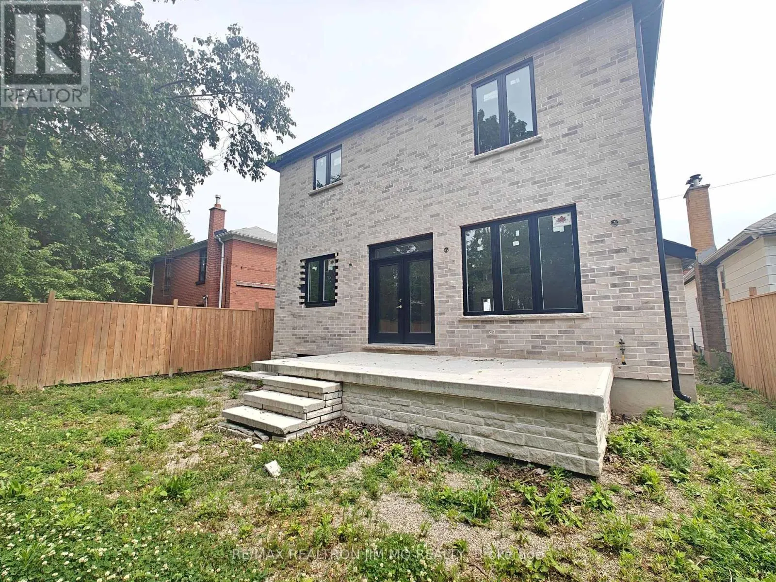 6 COTTON AVENUE