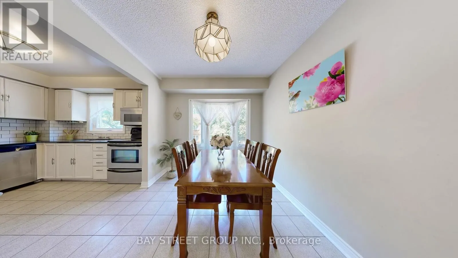 30 - 25 CARDWELL AVENUE