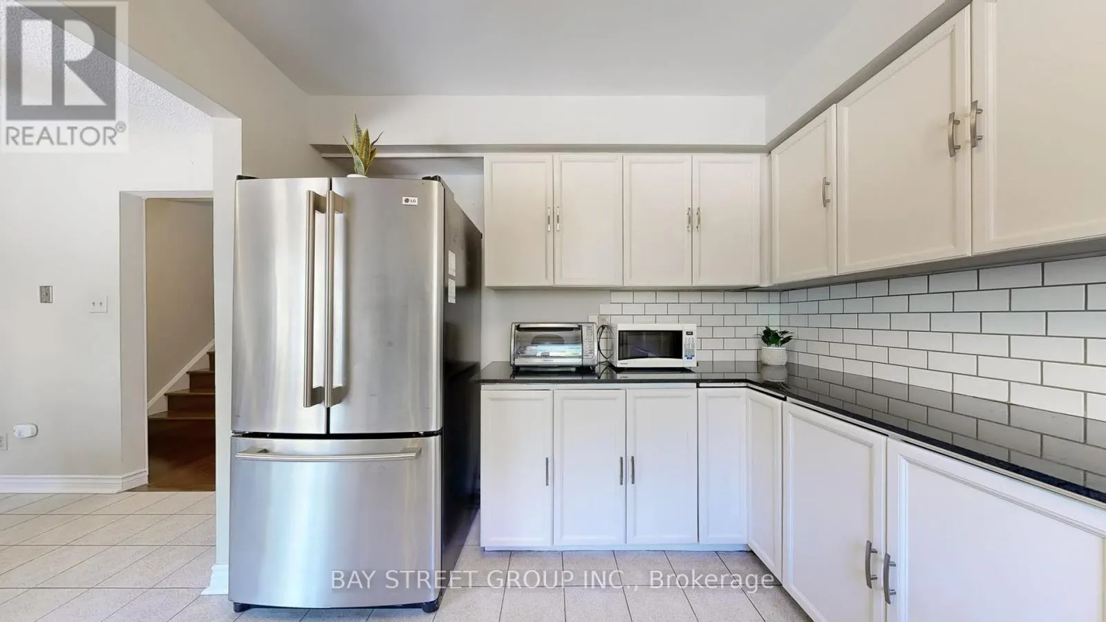 30 - 25 CARDWELL AVENUE