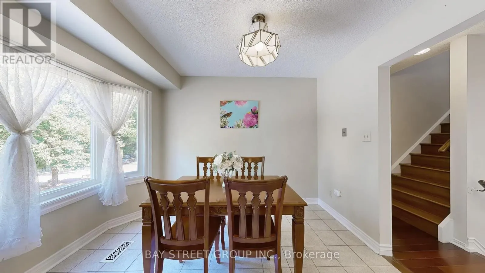 30 - 25 CARDWELL AVENUE
