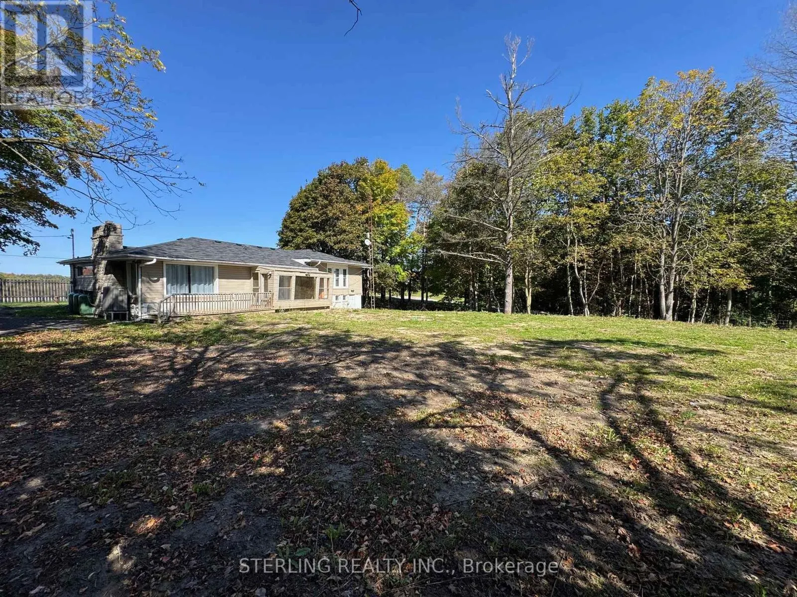345 MYRTLE ROAD E