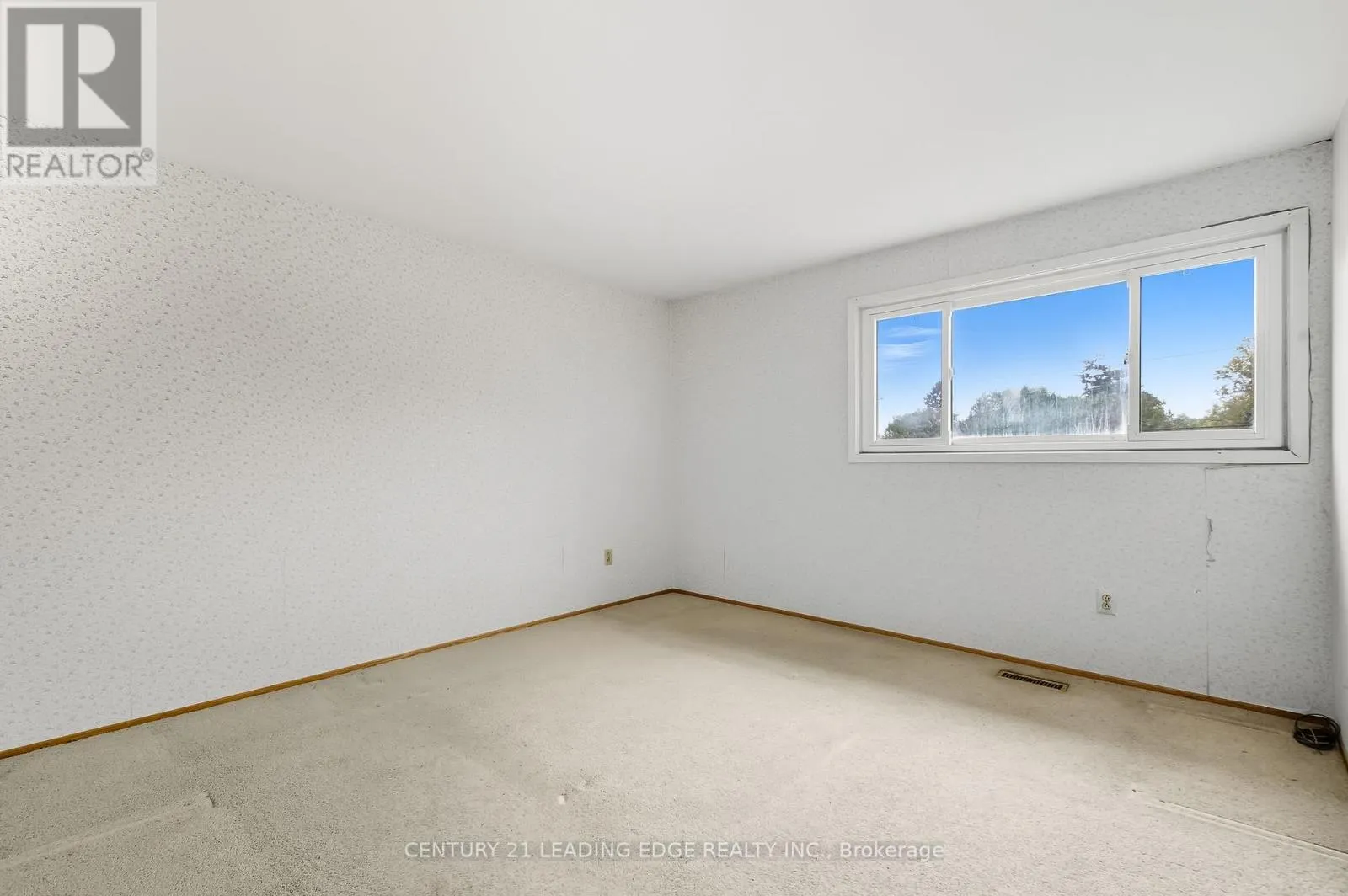 926 MARINET CRESCENT