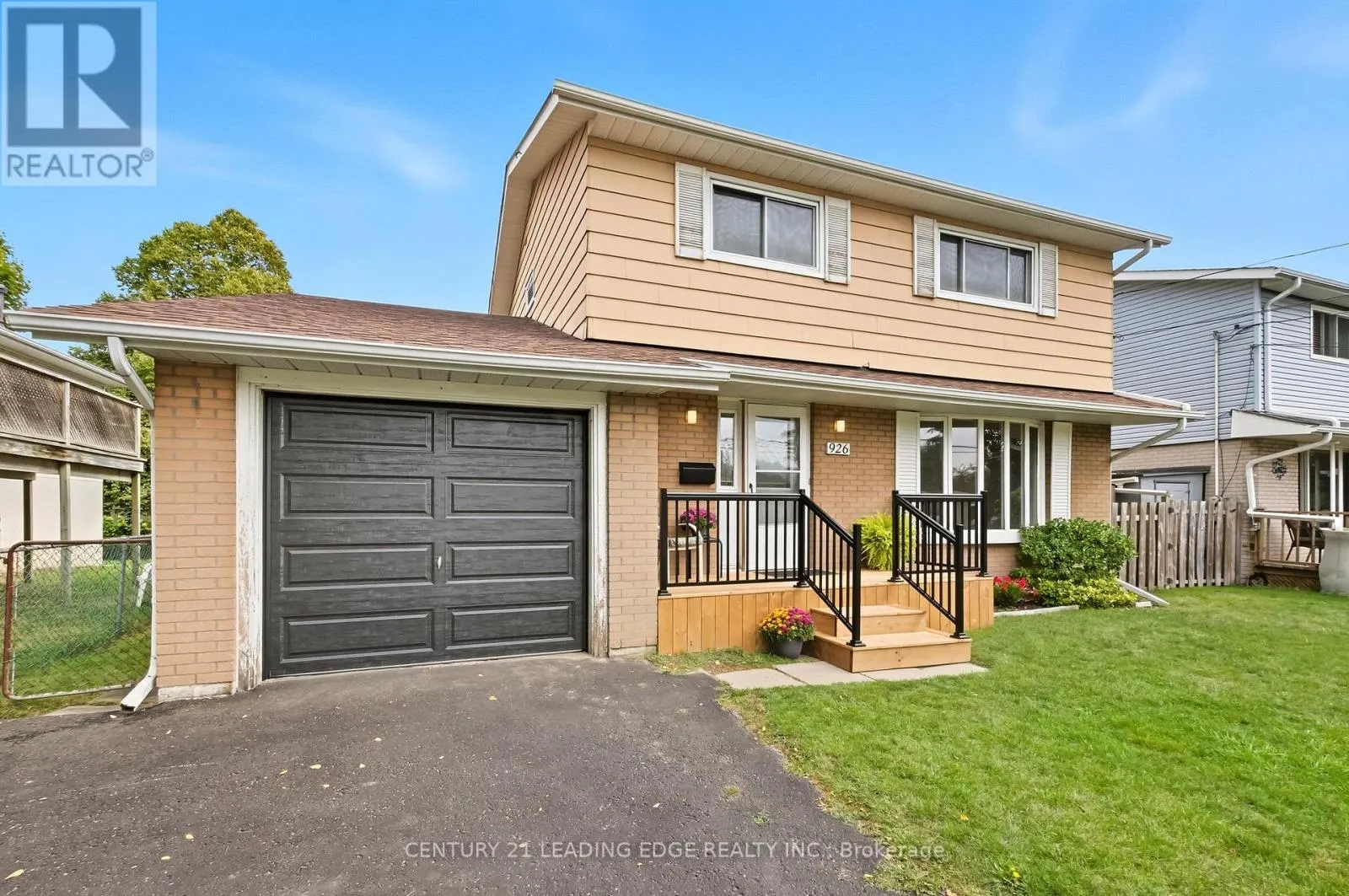 926 MARINET CRESCENT