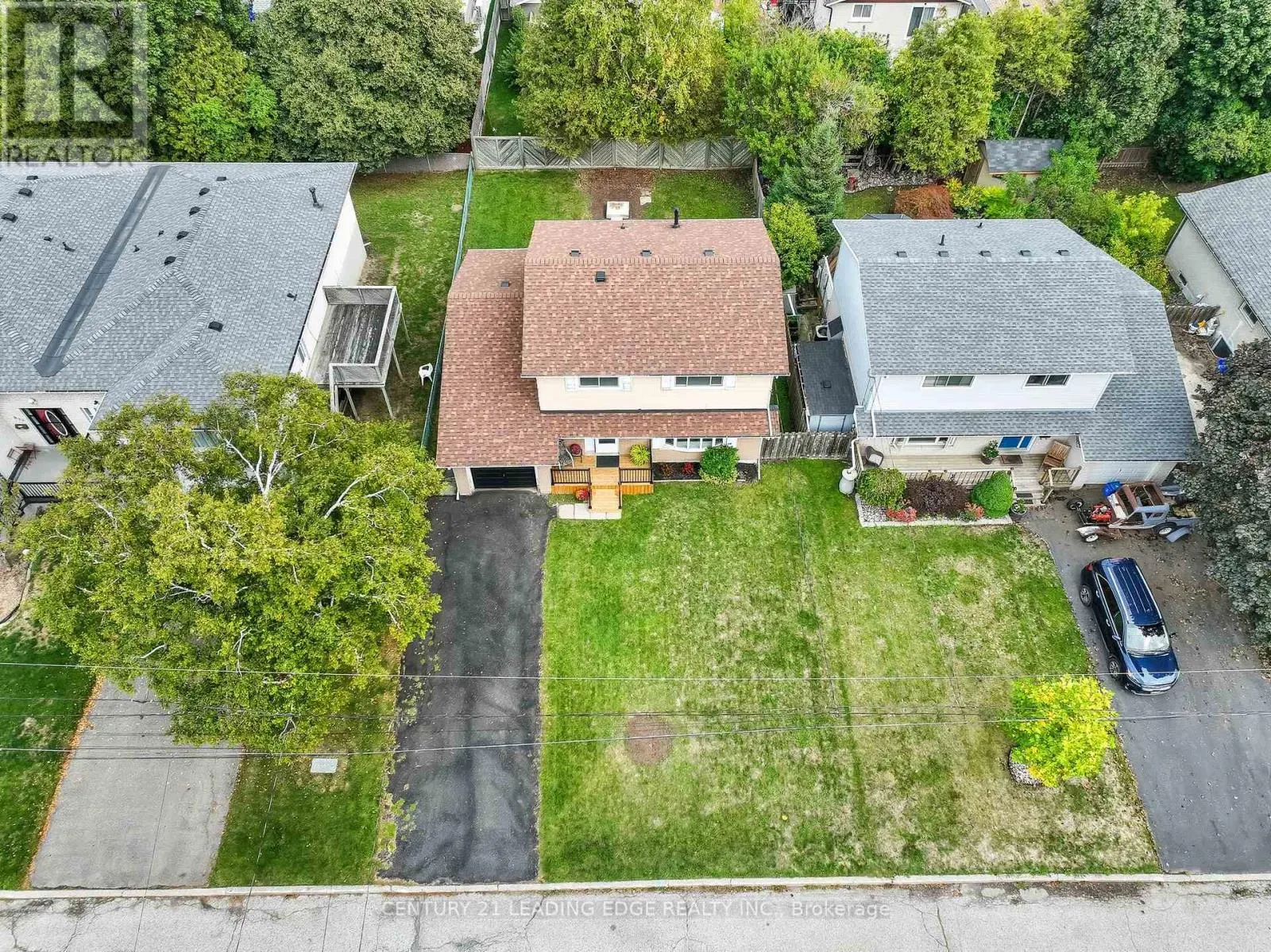 926 MARINET CRESCENT