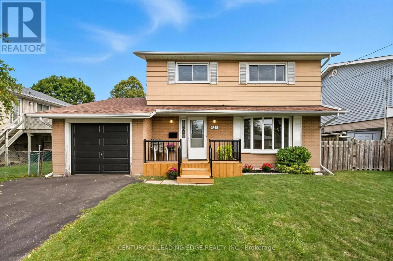 926 MARINET CRESCENT