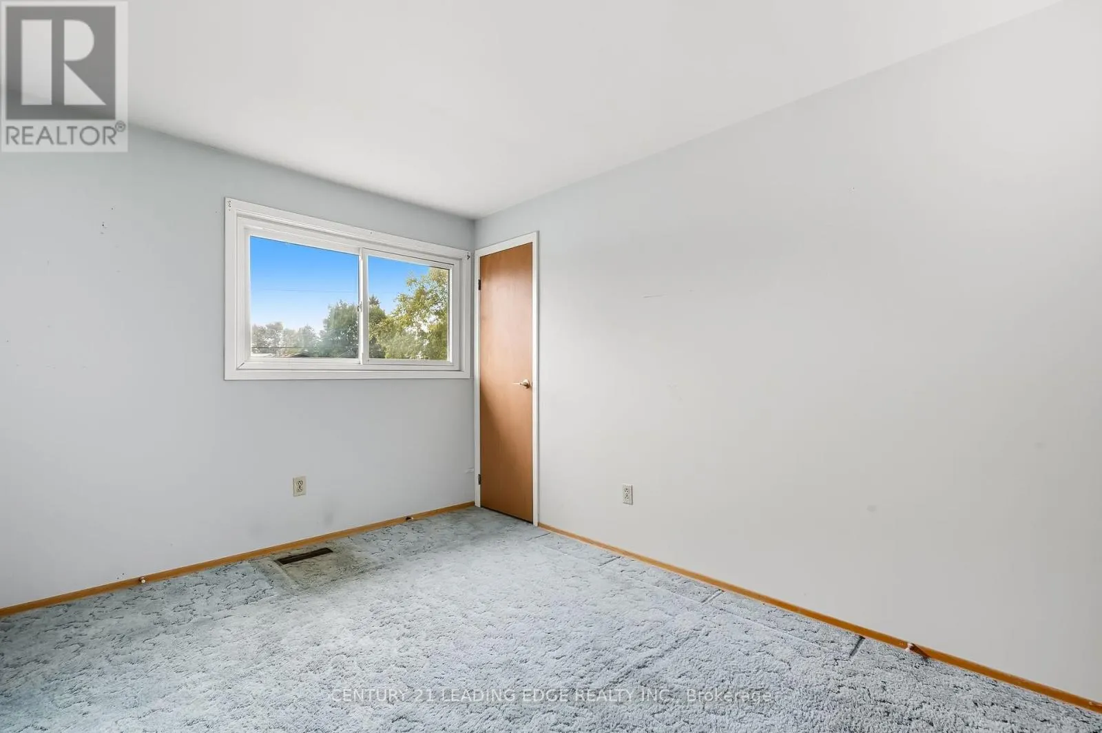 926 MARINET CRESCENT