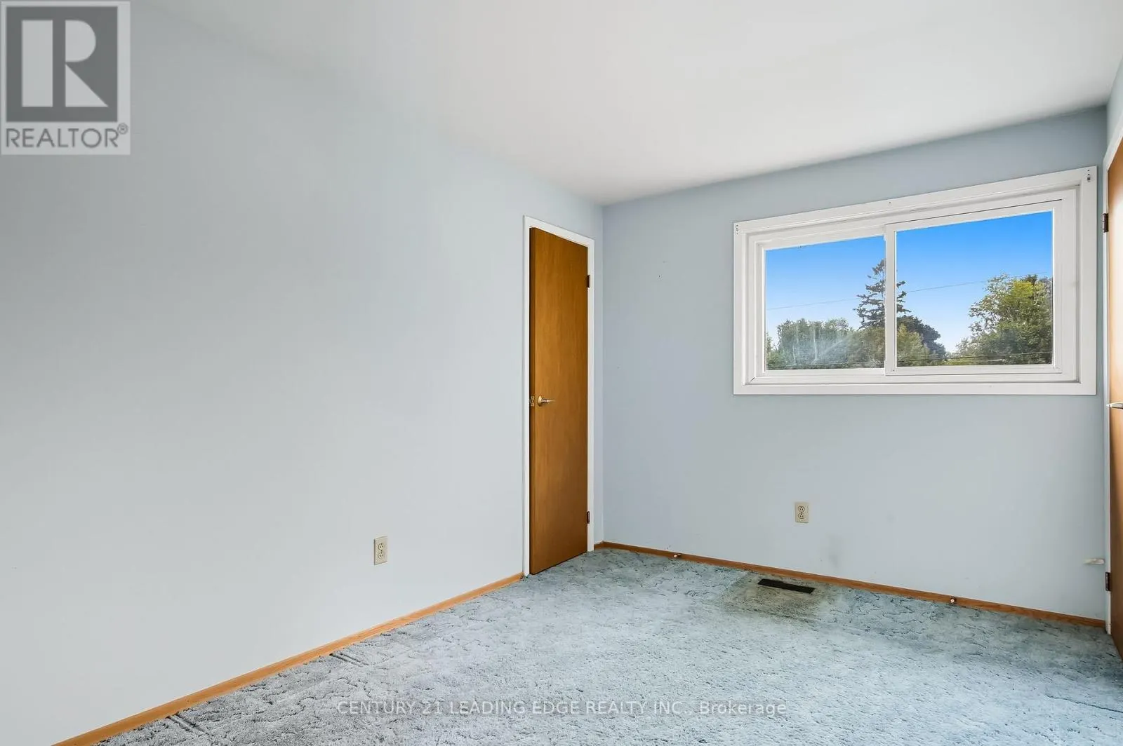 926 MARINET CRESCENT