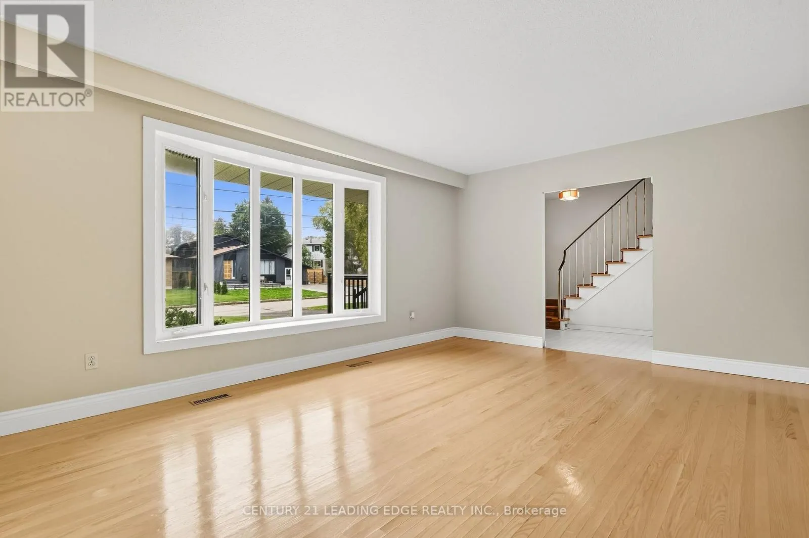 926 MARINET CRESCENT