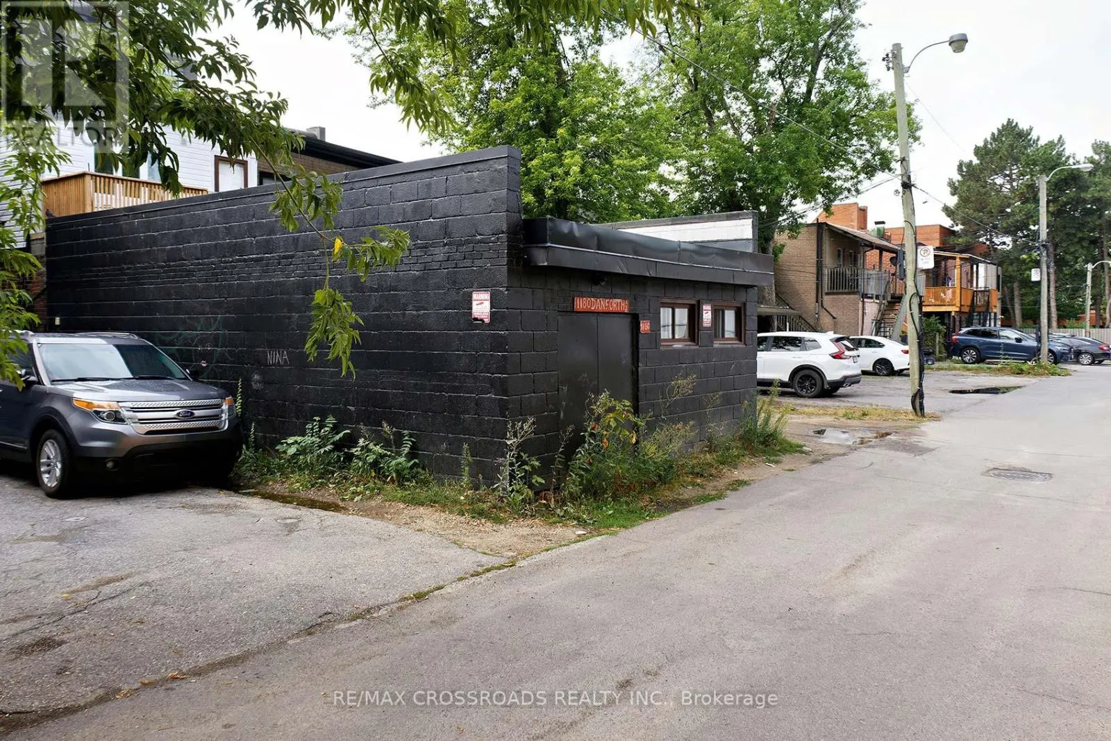 1180 DANFORTH AVENUE