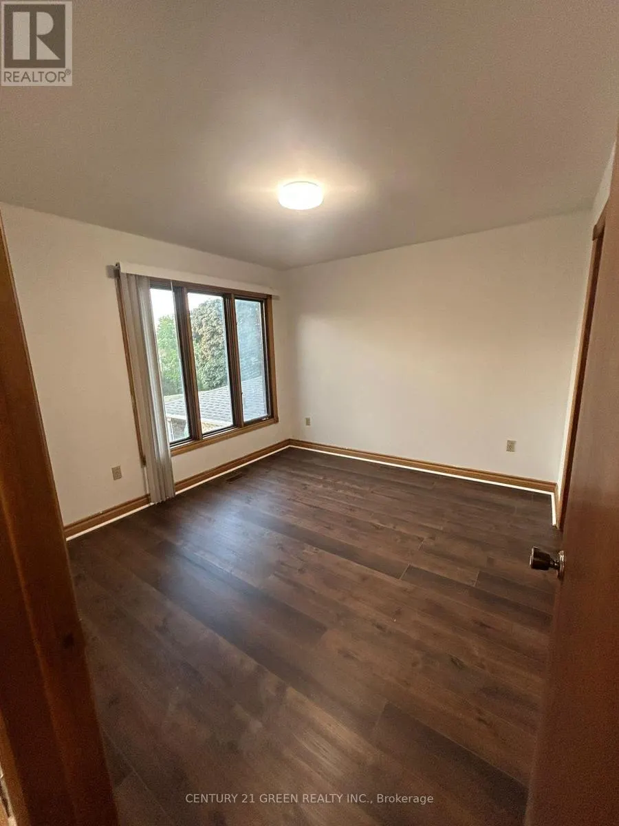 MAIN - 719 KEATES AVENUE