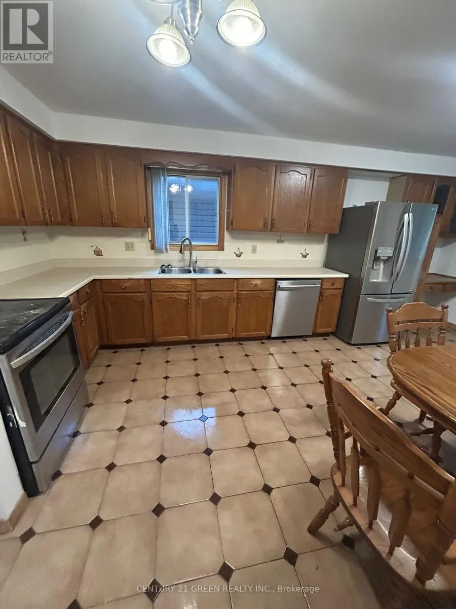 MAIN - 719 KEATES AVENUE
