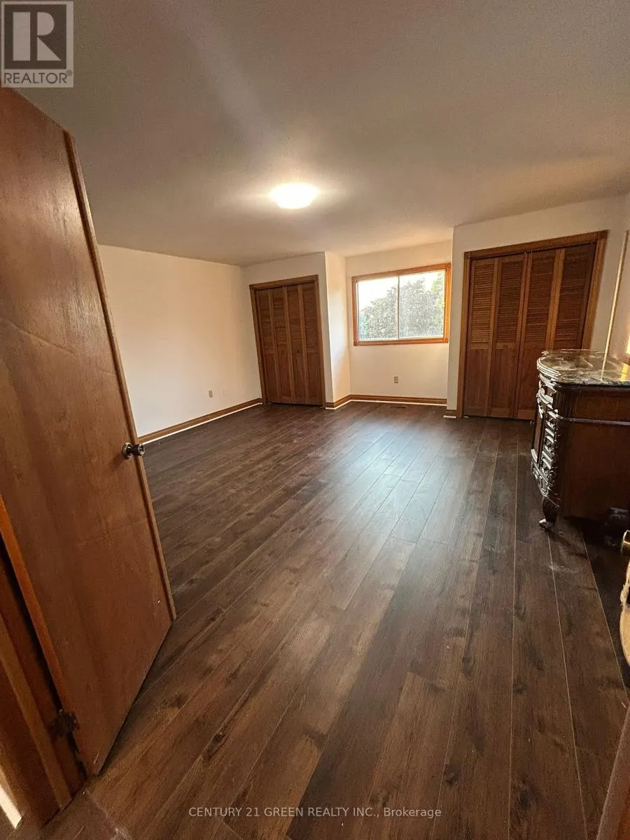 MAIN - 719 KEATES AVENUE
