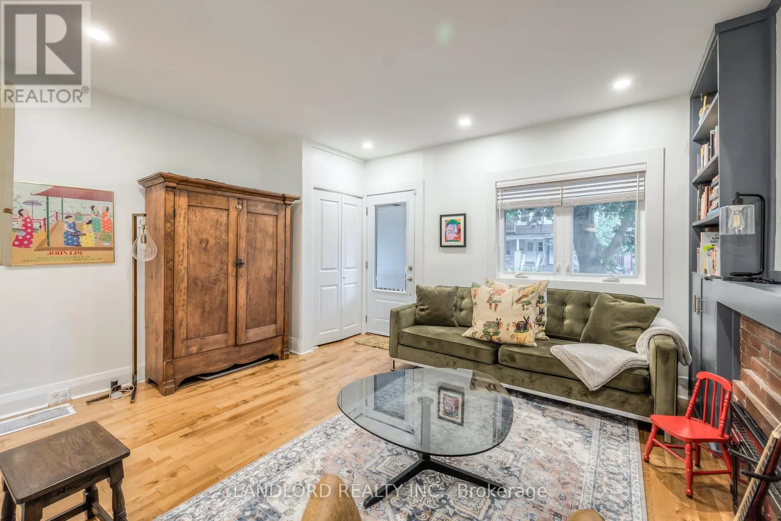 75 GAINSBOROUGH ROAD