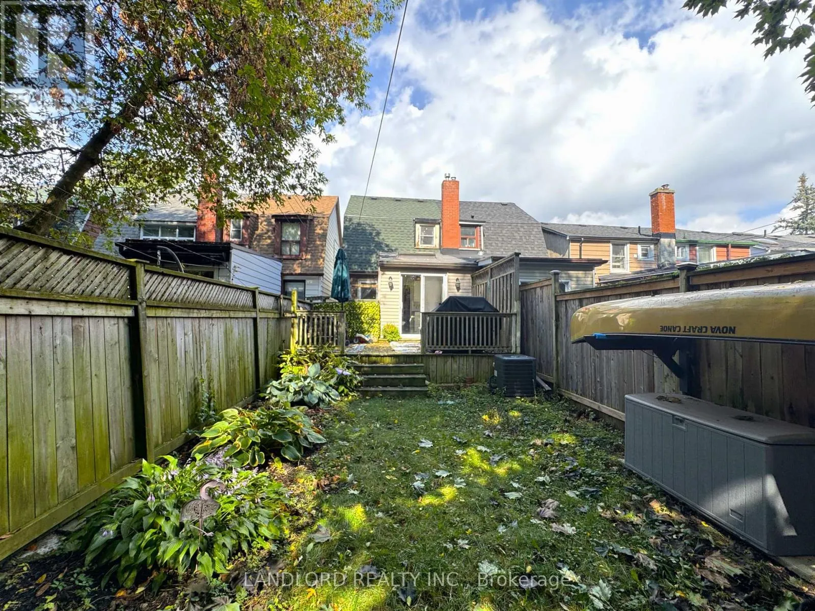 MAIN - 13 WINSTON AVENUE