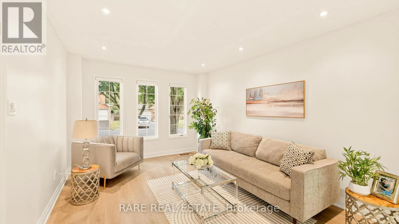 6 CARMICHAEL DRIVE