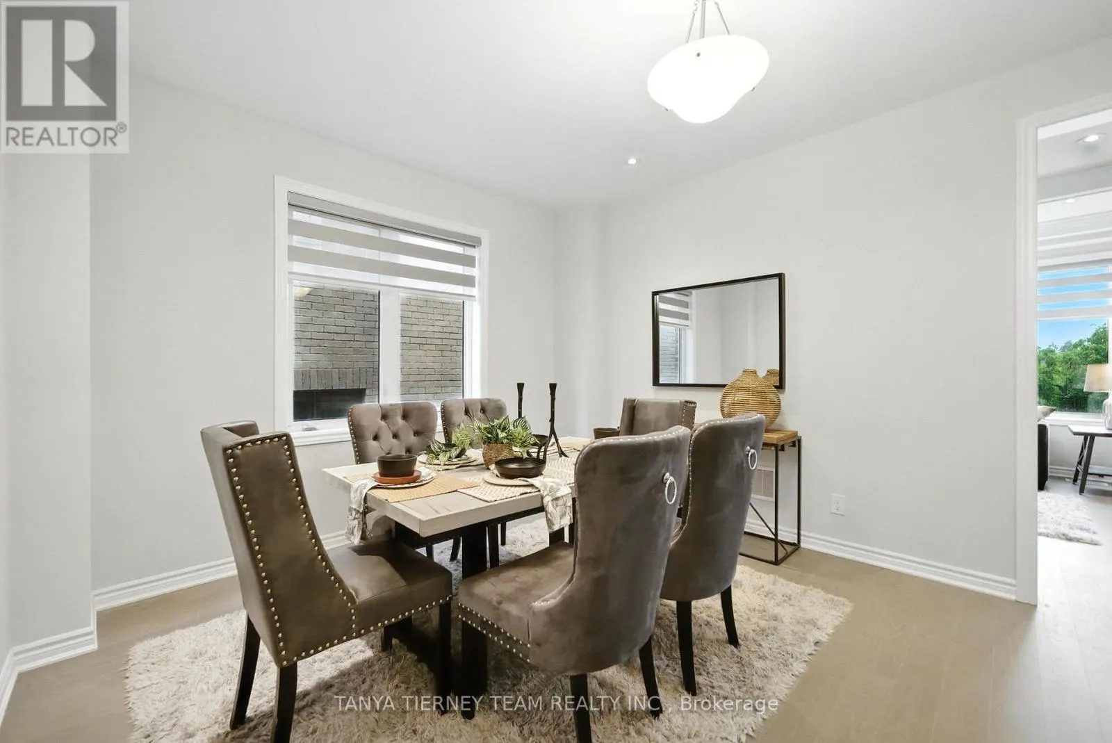 95 BREMNER STREET