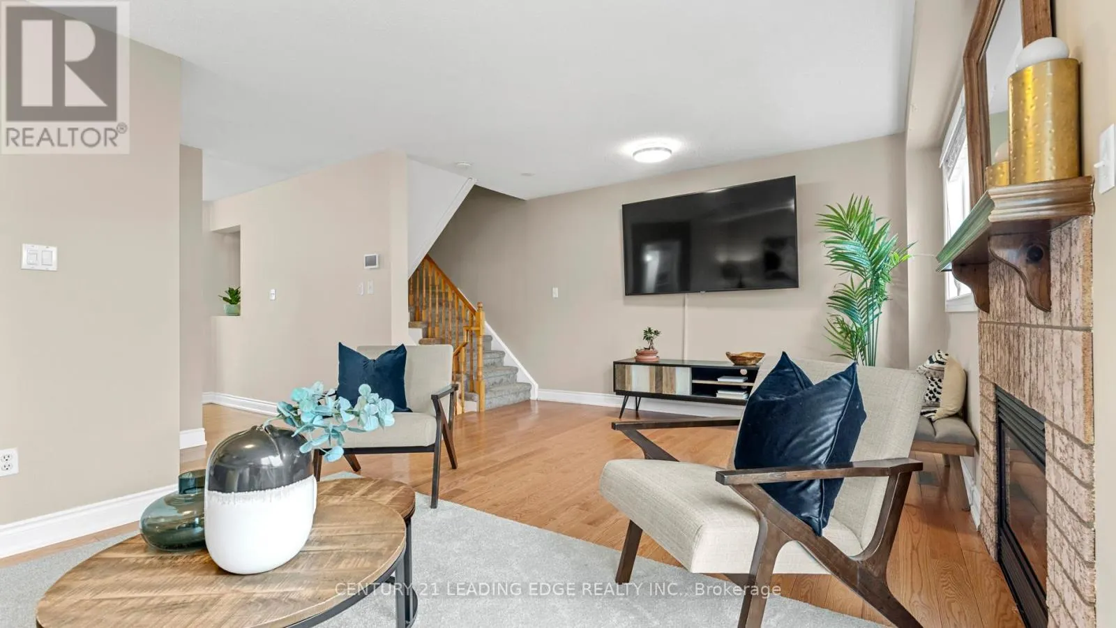 330 SPARROW CIRCLE