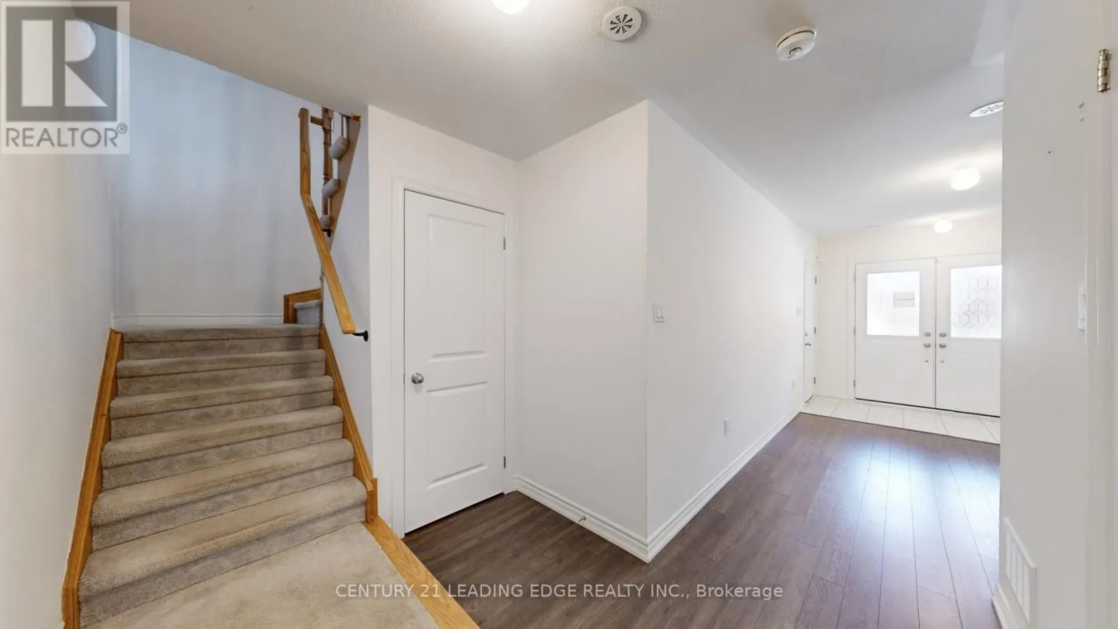 2420 NANTUCKET CHASE