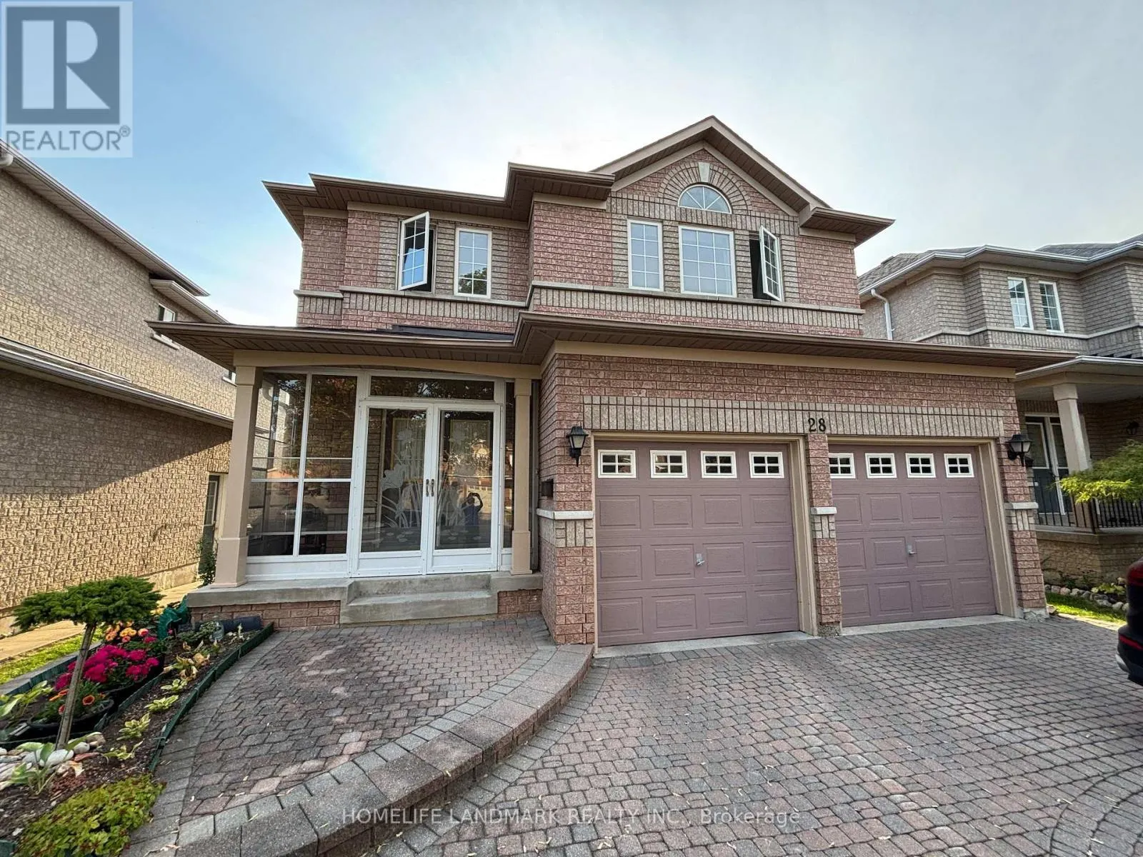 28 STONEBRIDGE BOULEVARD