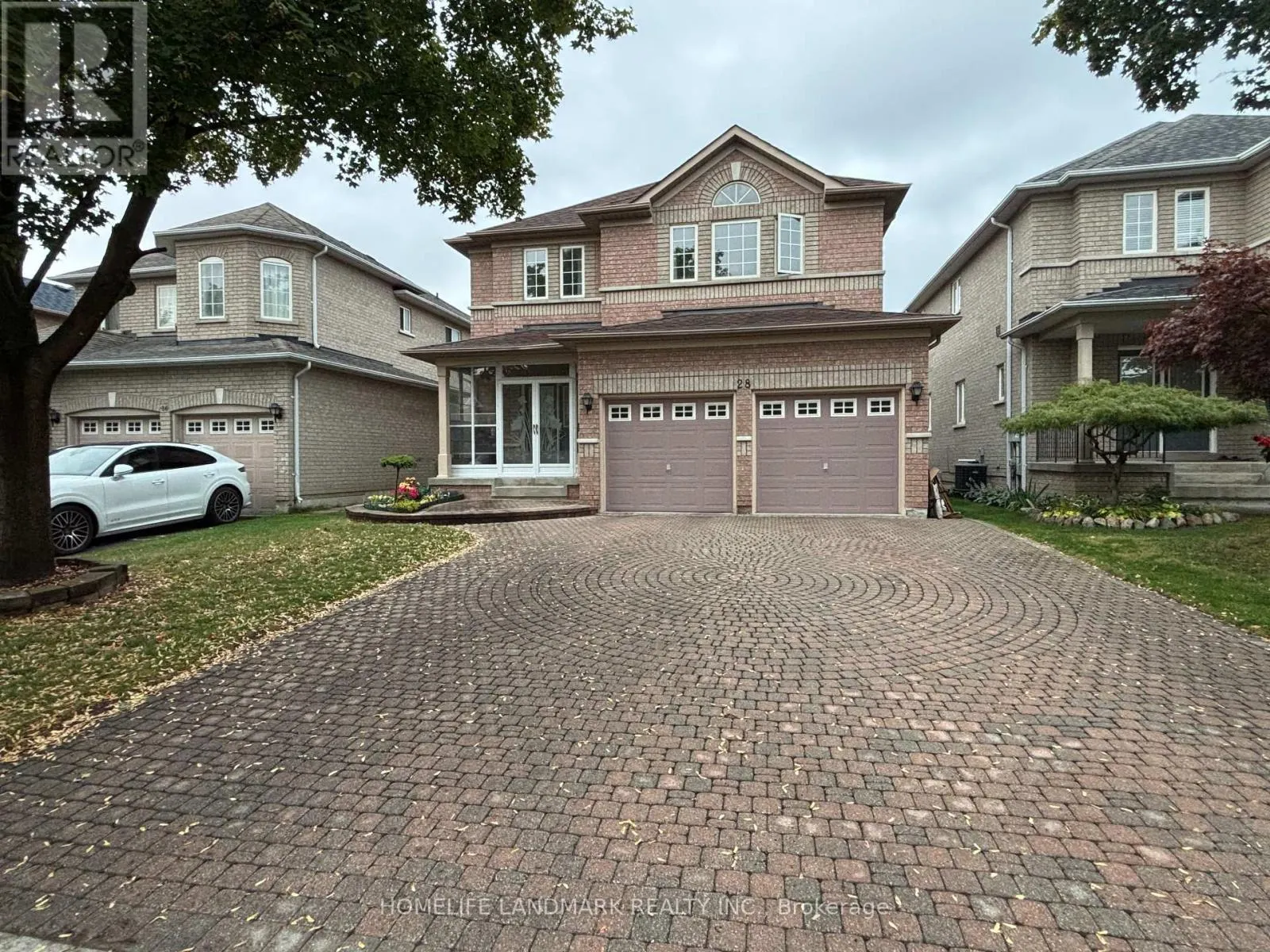 28 STONEBRIDGE BOULEVARD