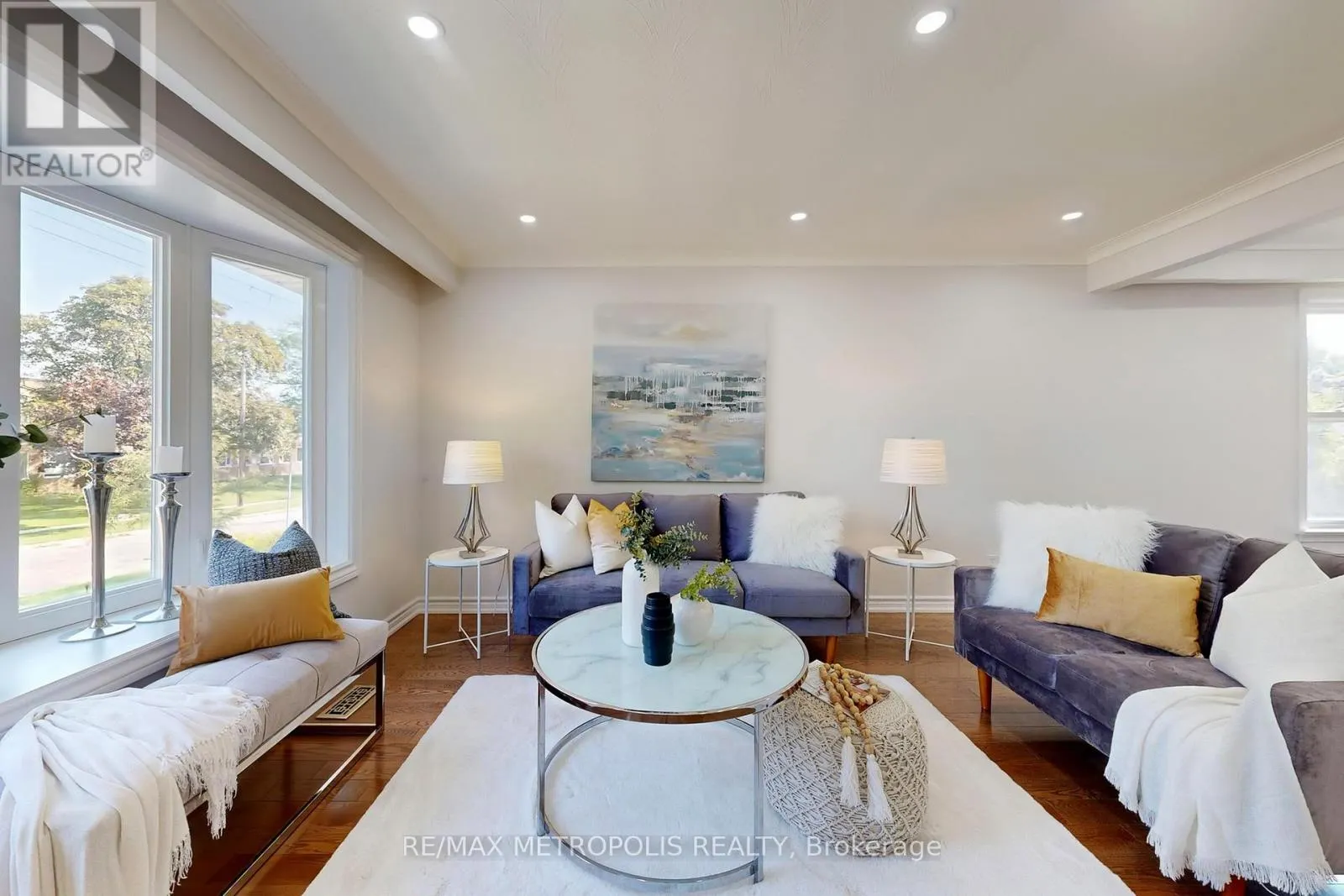 MAIN - 162 LORD ROBERTS DRIVE