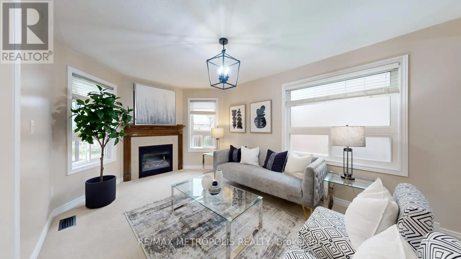 192 AVONDALE DRIVE