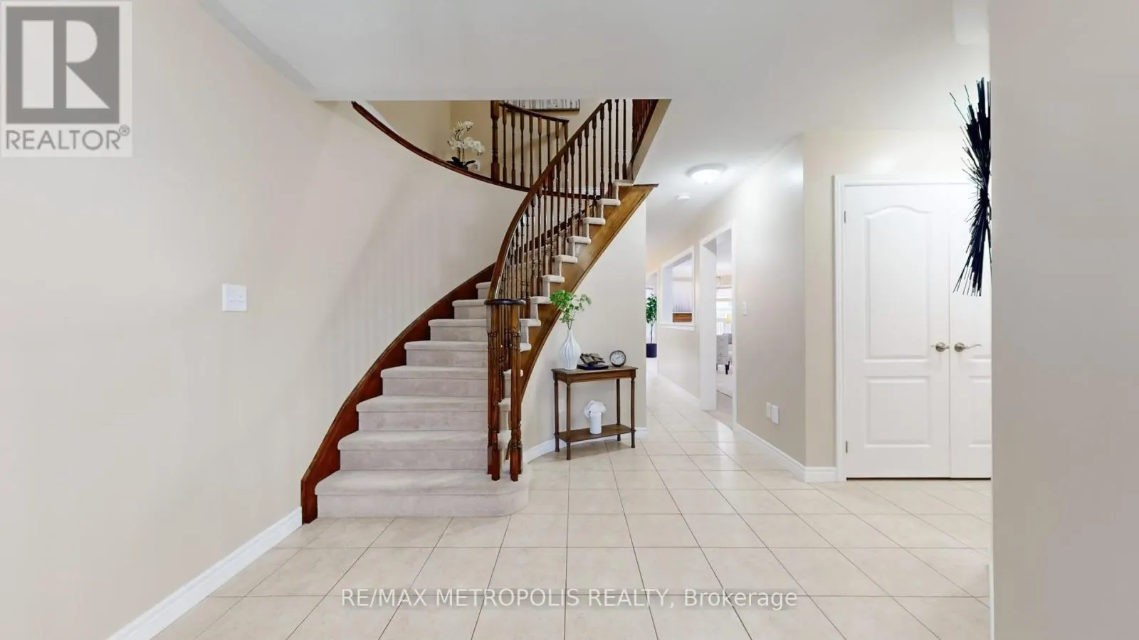 192 AVONDALE DRIVE