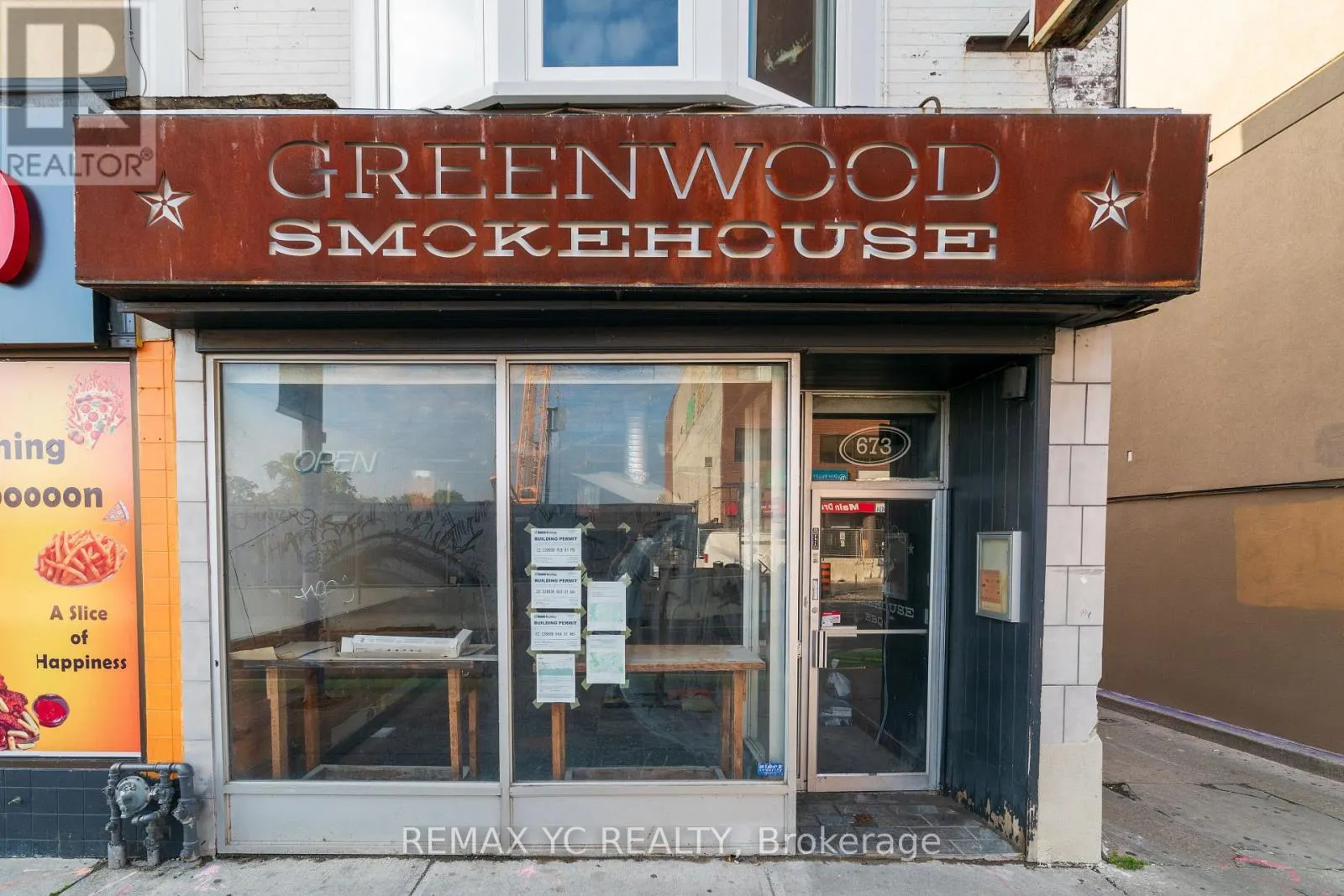 GROUND FLOOR - 673 DANFORTH AVENUE