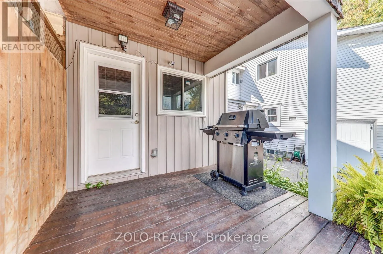 739 CEDAR STREET