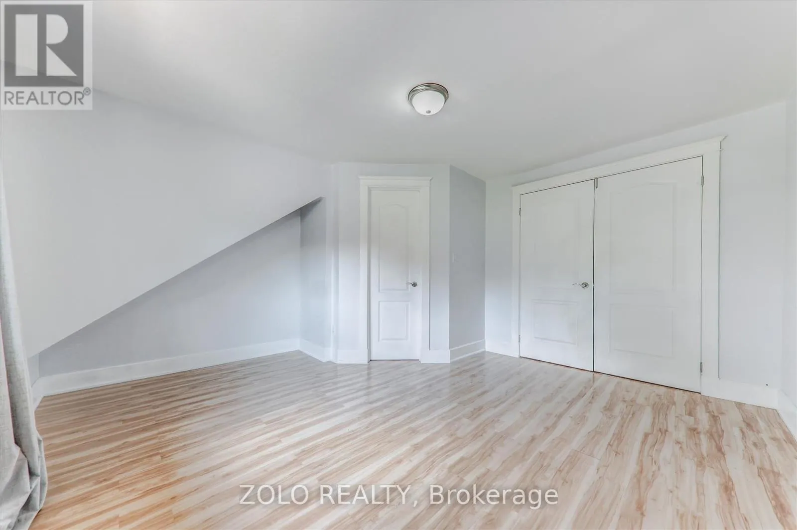 739 CEDAR STREET