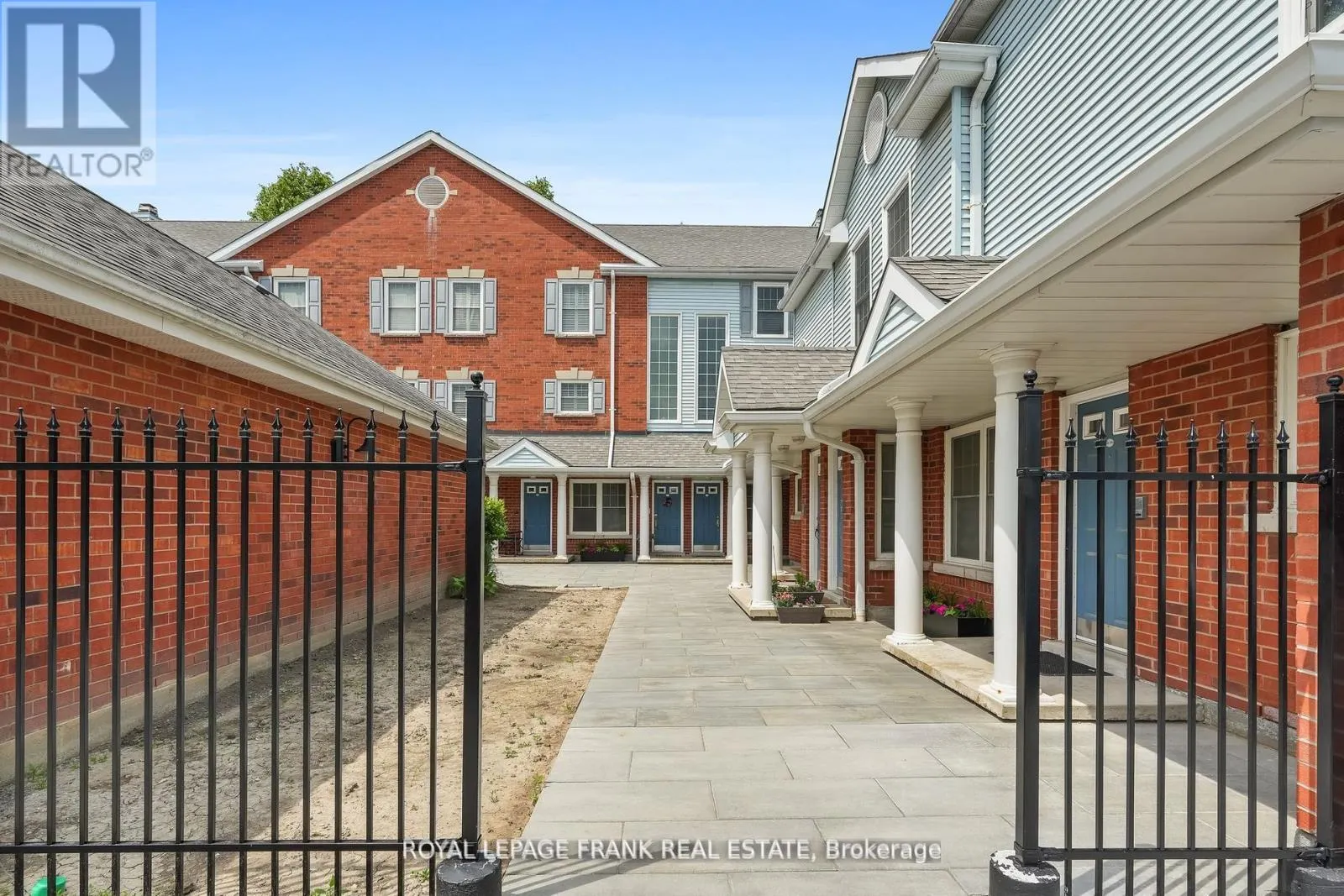 D-13 - 1663 NASH ROAD, #D-13