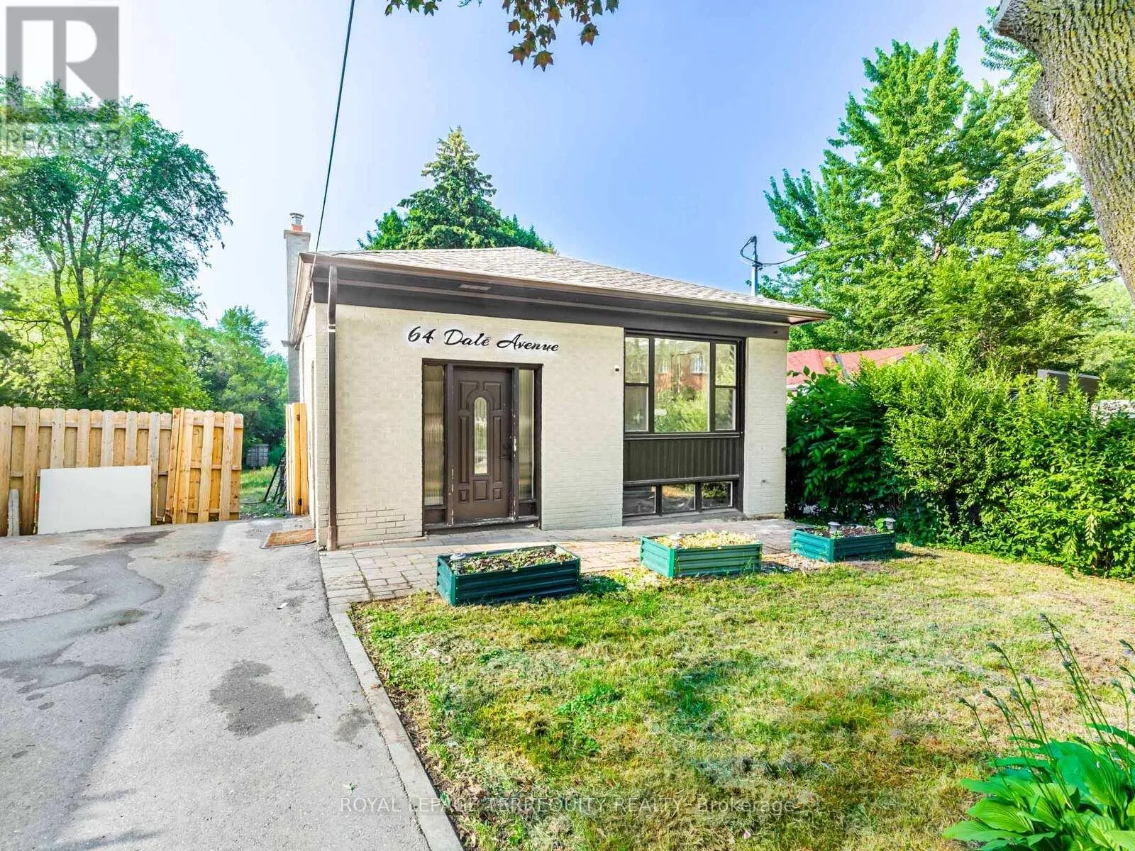 64 DALE AVENUE