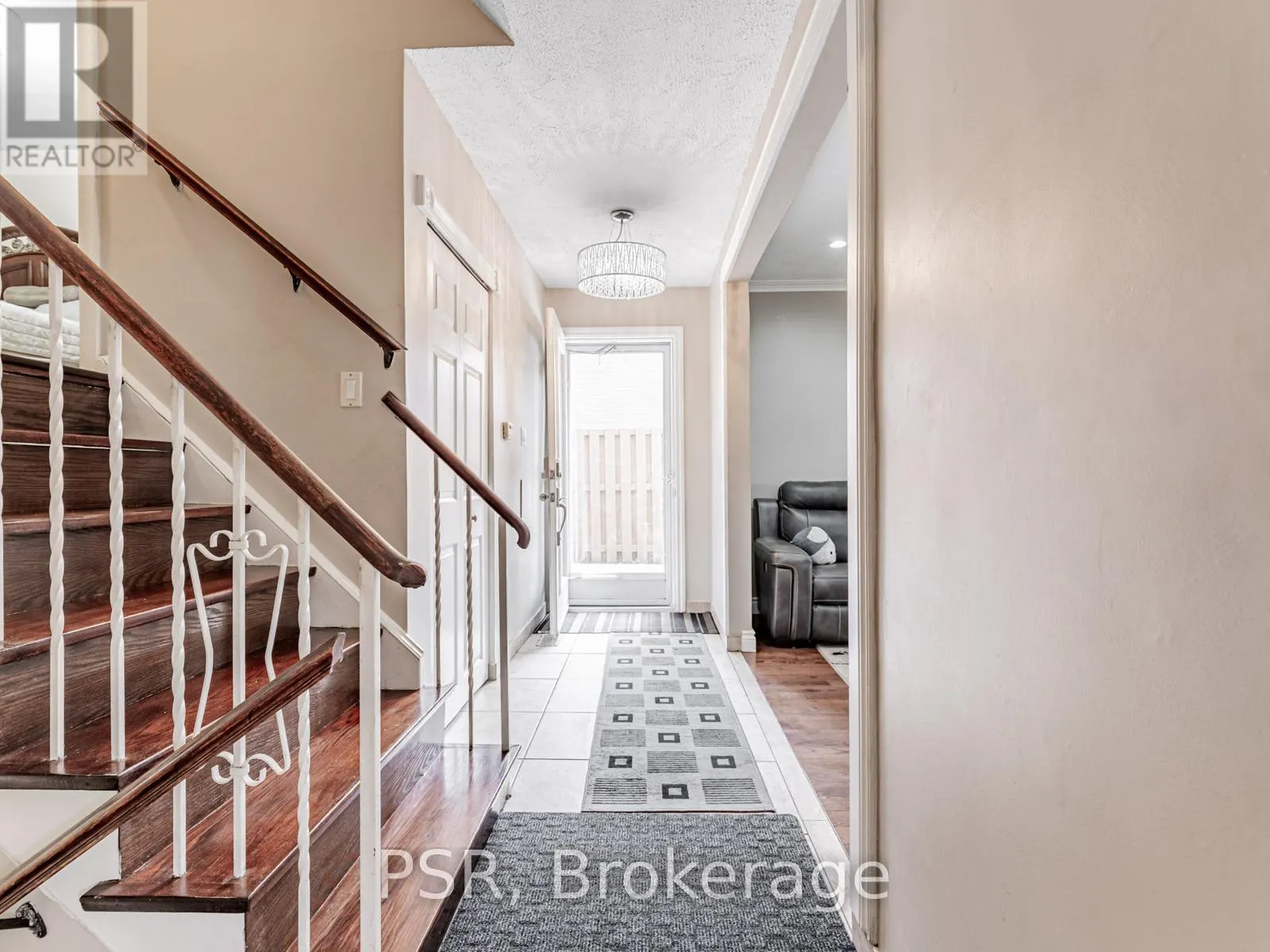 27 WILLSTEVEN DRIVE