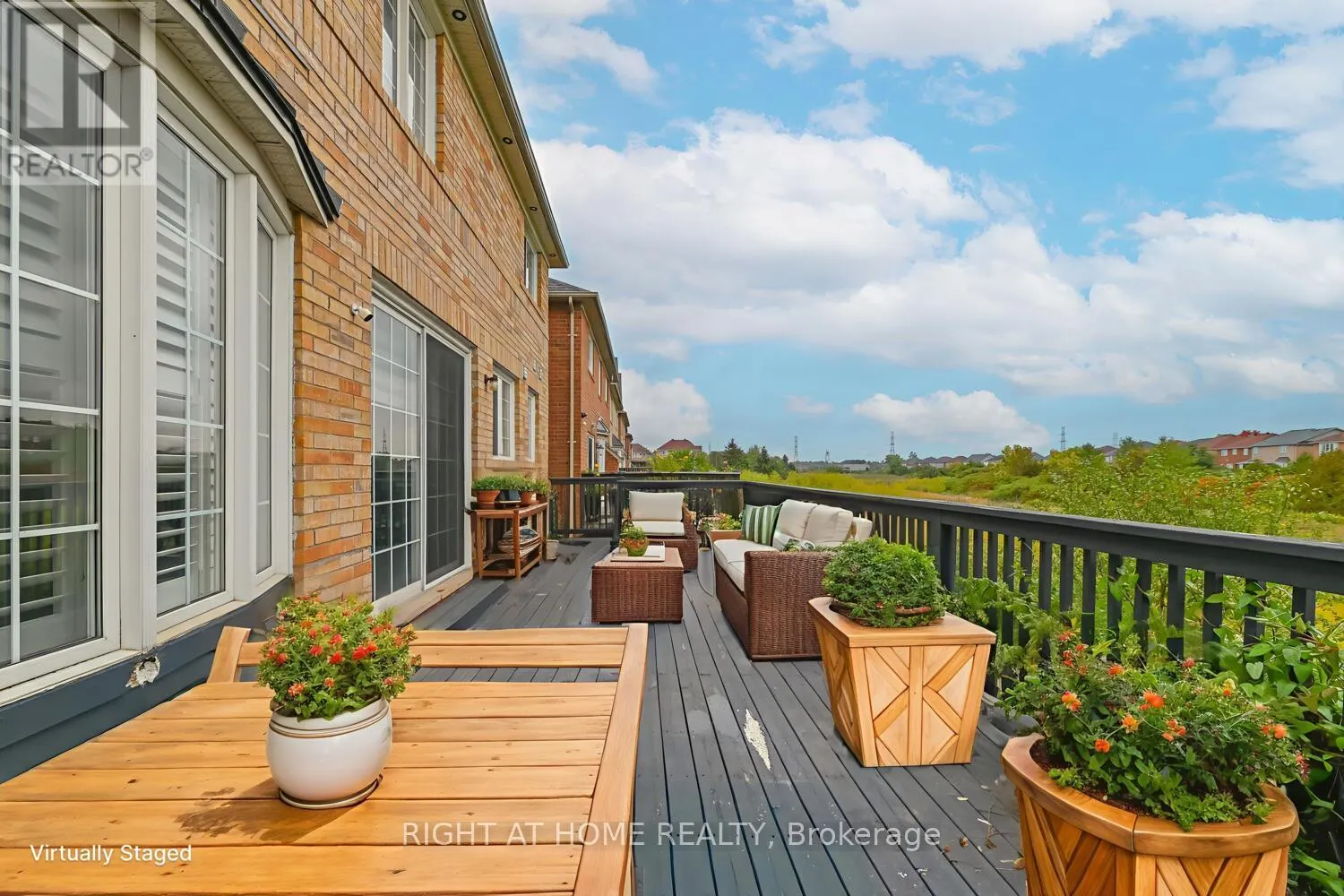 21 HOPTREE AVENUE