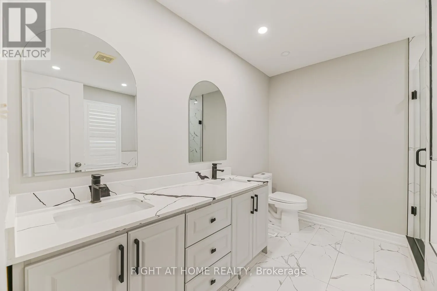 21 HOPTREE AVENUE