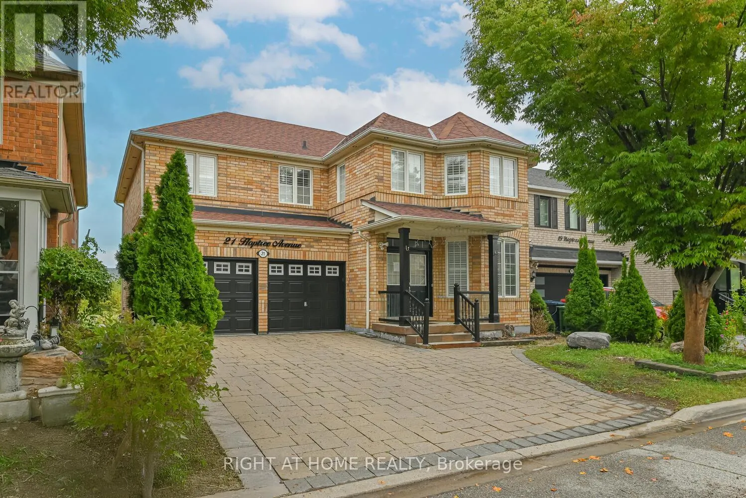 21 HOPTREE AVENUE