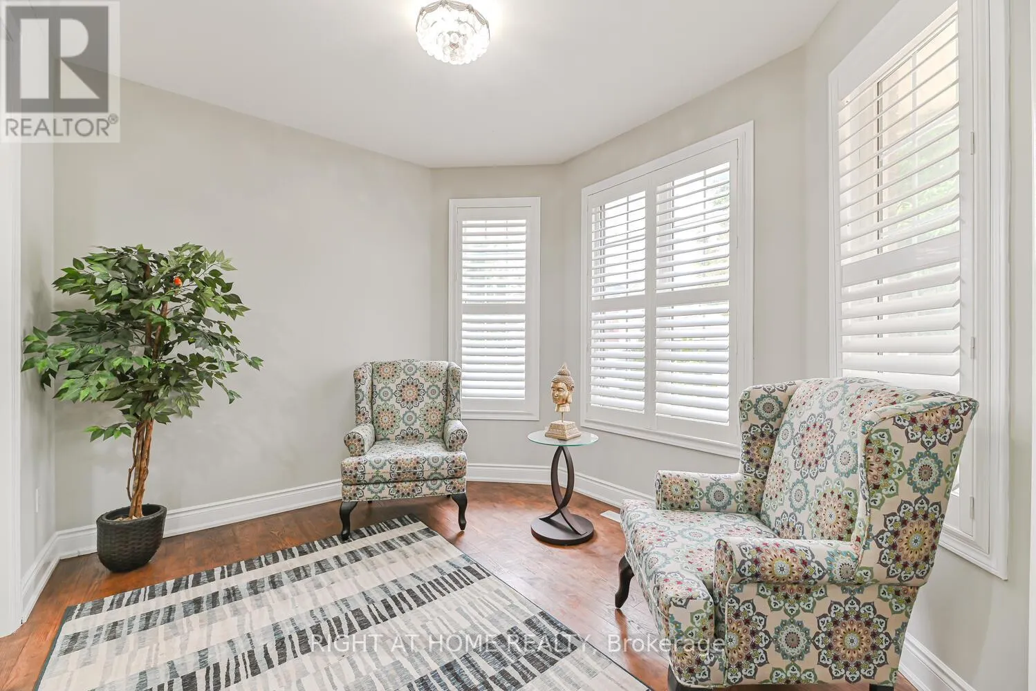 21 HOPTREE AVENUE