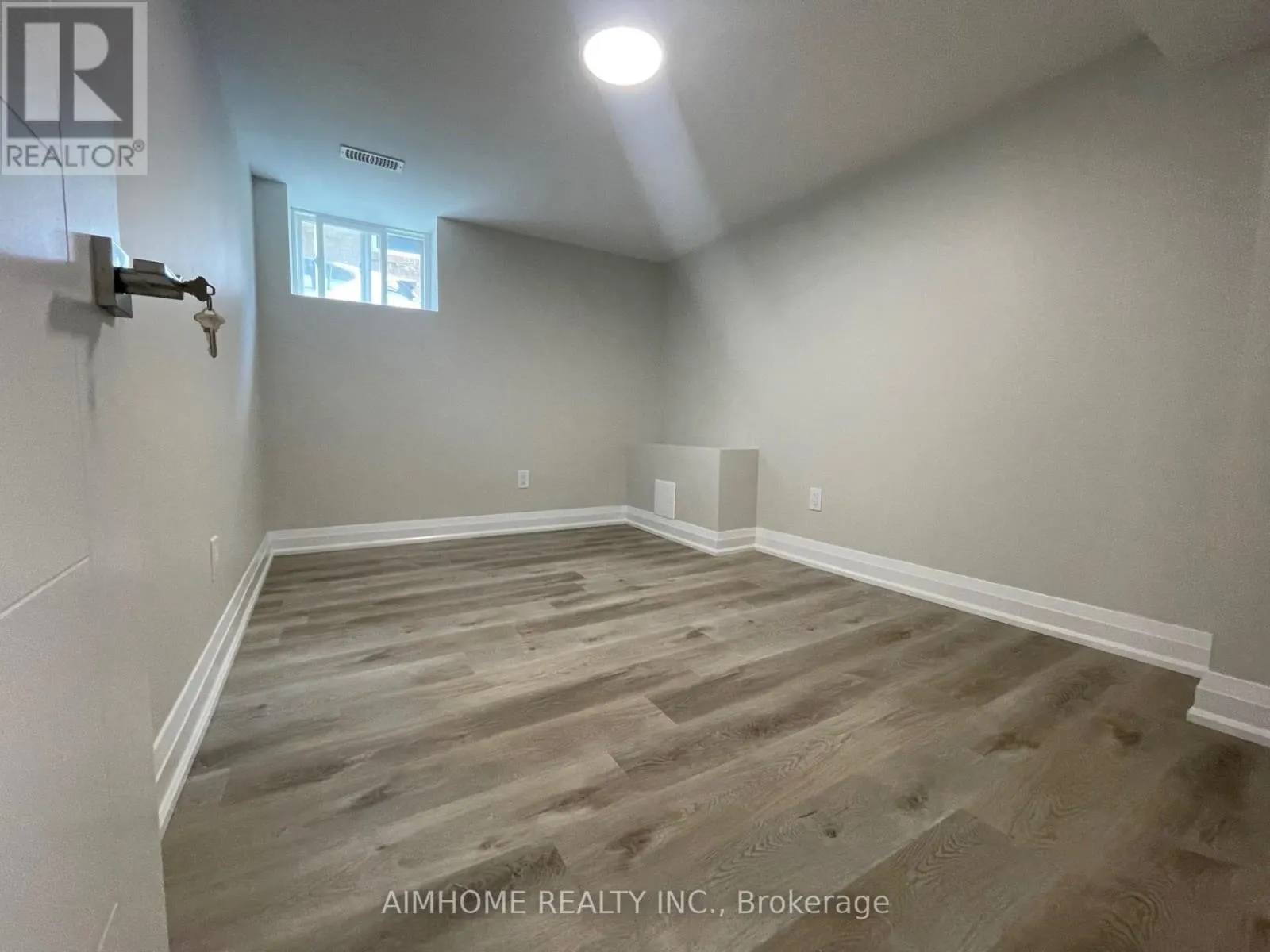 LOWER - 36 FORBES ROAD