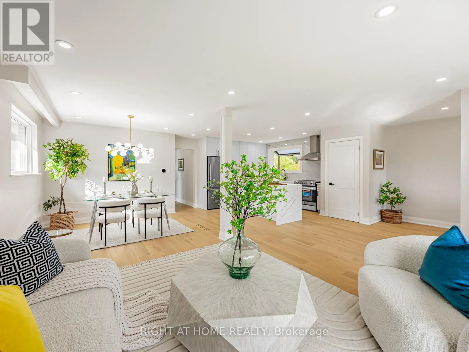 22 JALLAN DRIVE