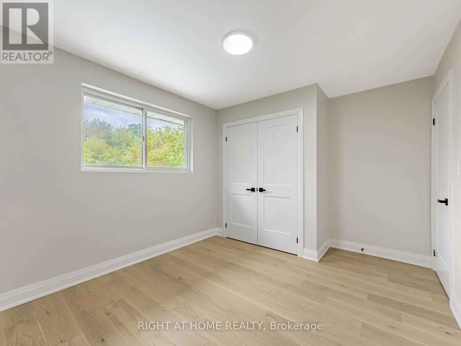 22 JALLAN DRIVE