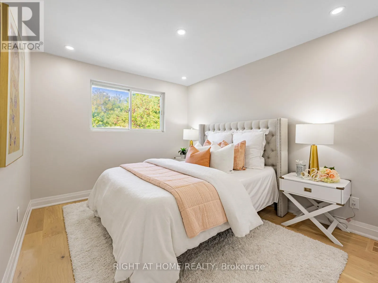 22 JALLAN DRIVE