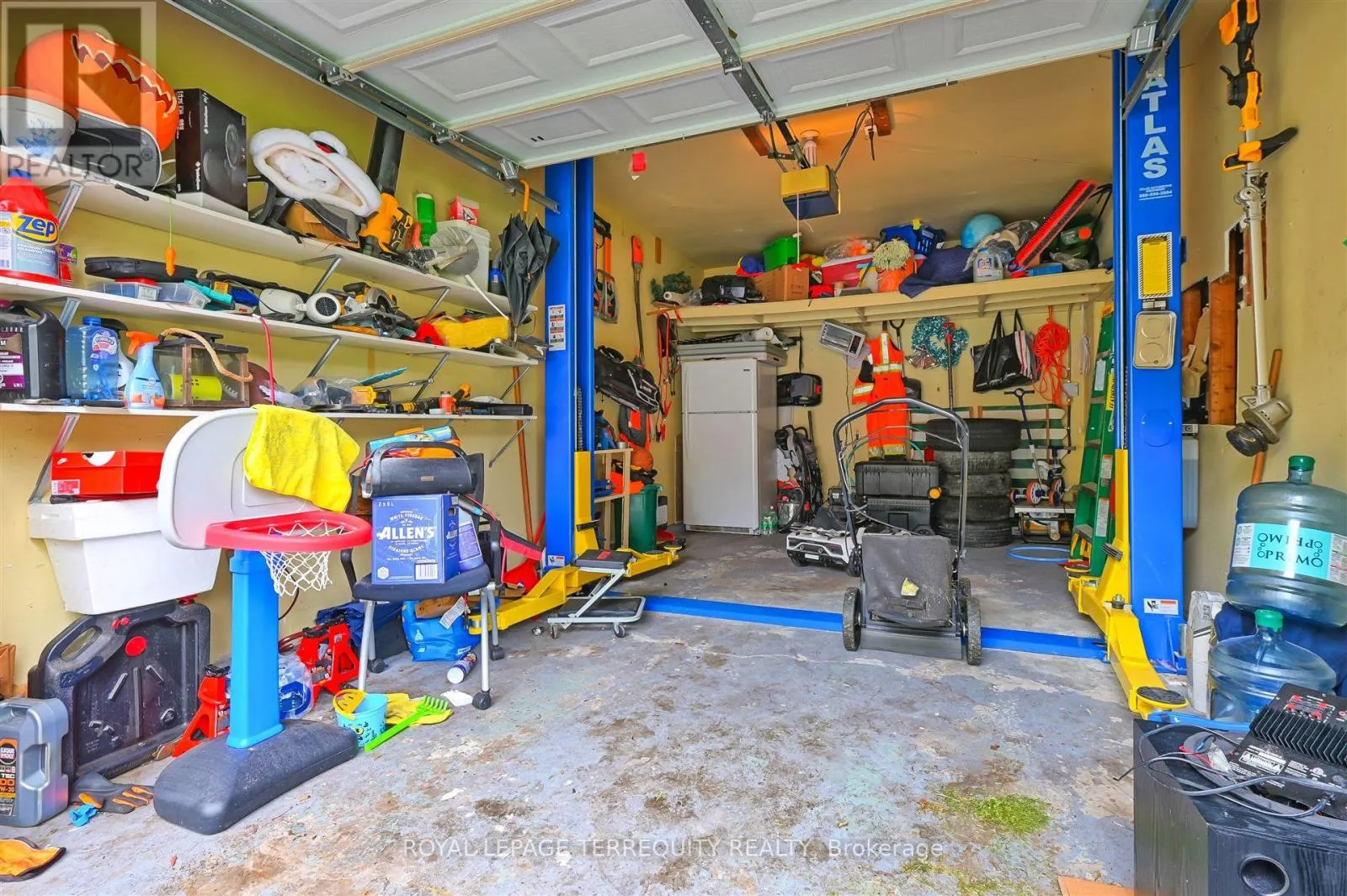 1170 TRILLIUM COURT