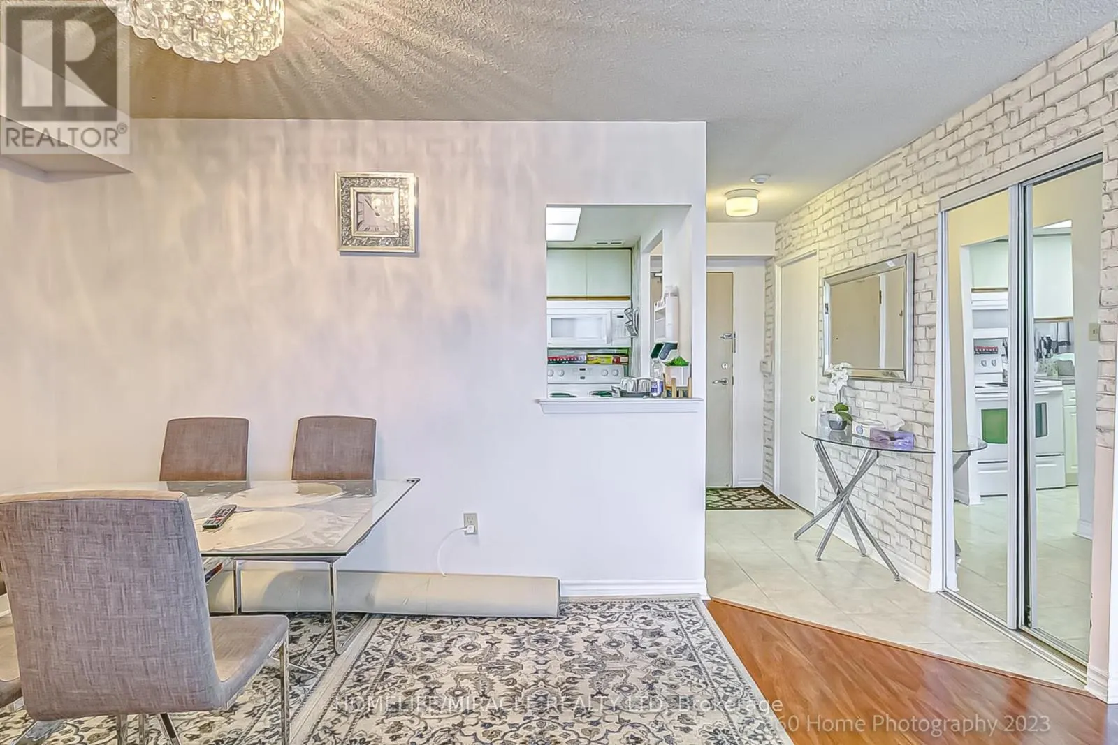 1531 - 3 GREYSTONE WALK DRIVE