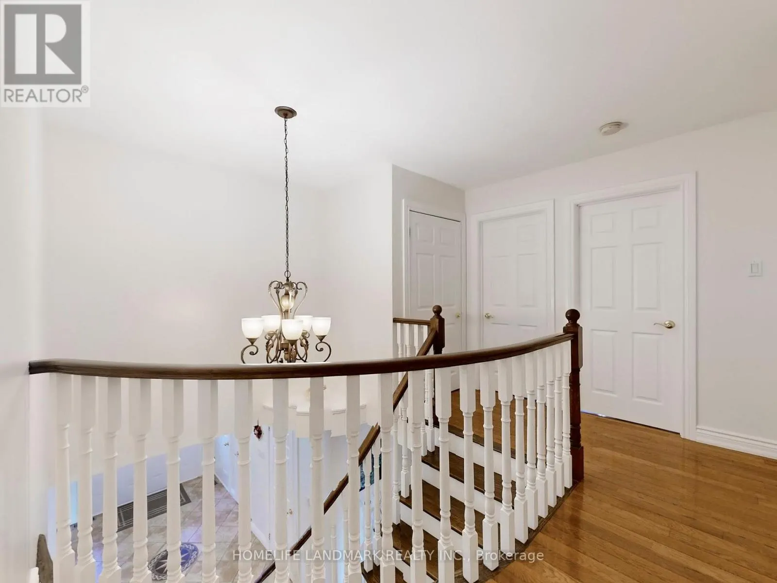 6 BROUGHTON COURT