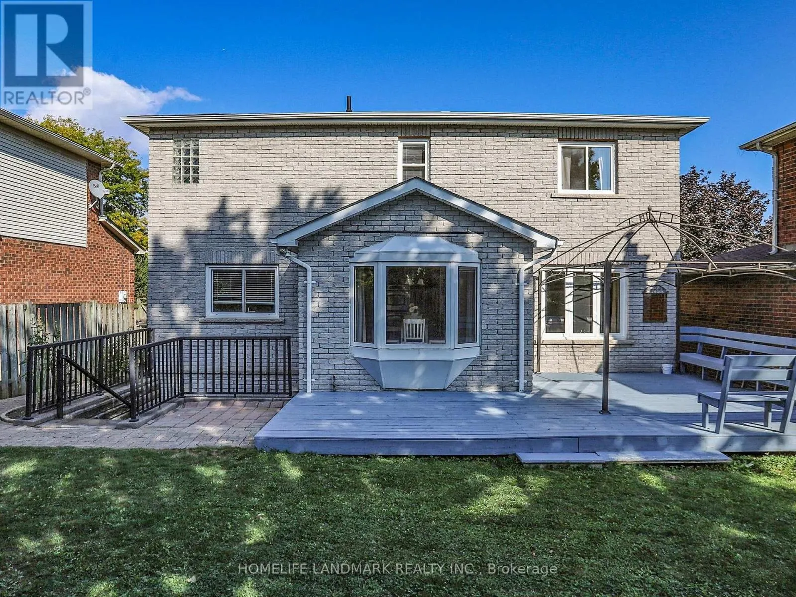 6 BROUGHTON COURT