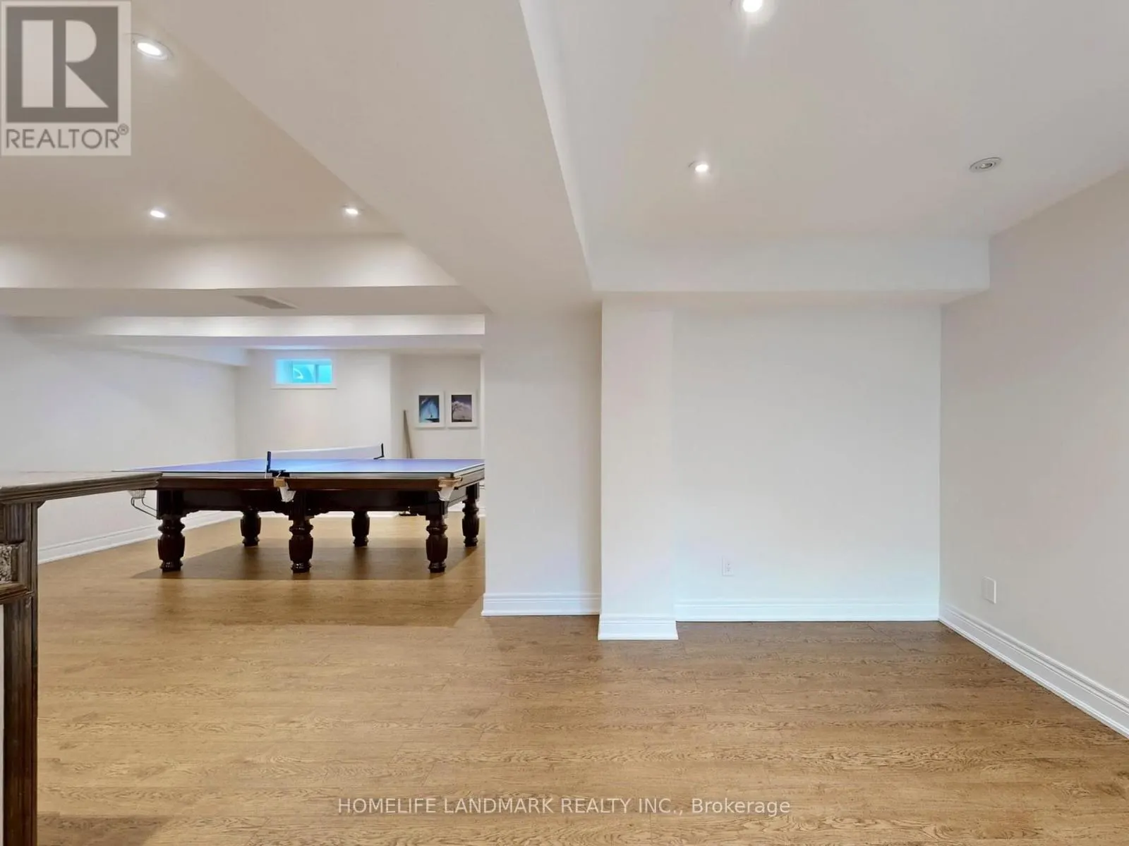 6 BROUGHTON COURT