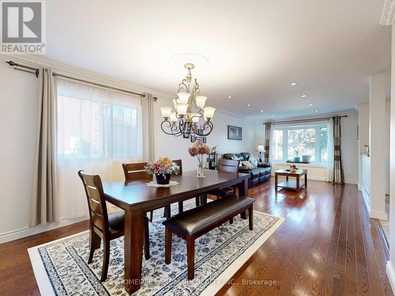 6 BROUGHTON COURT